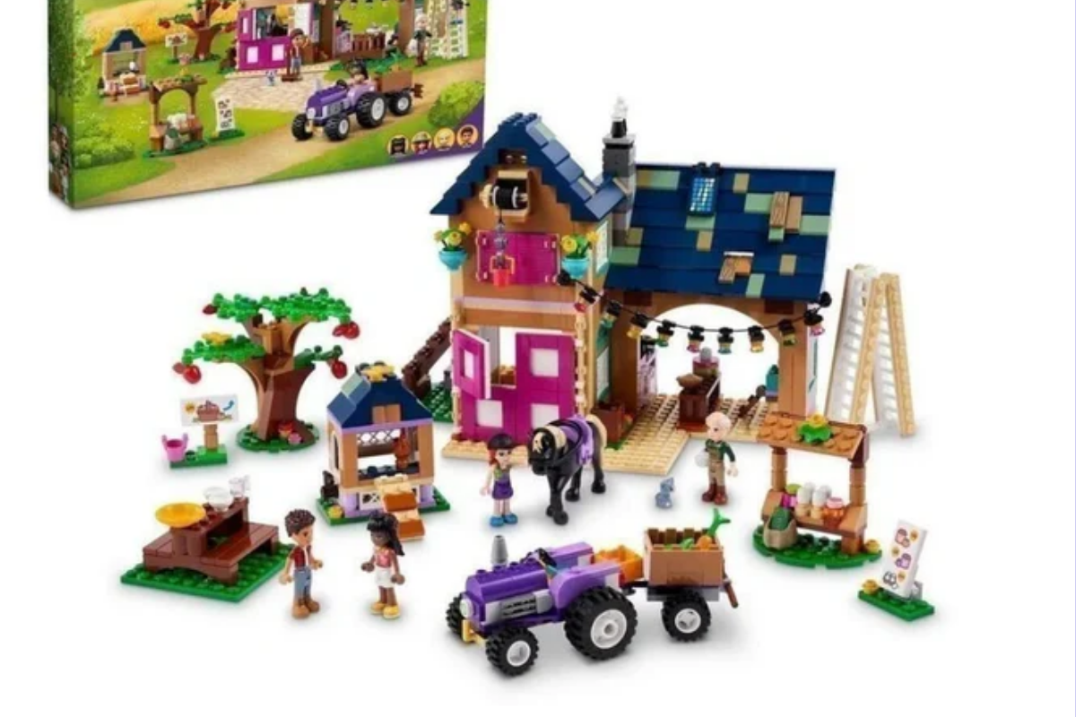 bo-xep-hinh-lego-trang-trai-huu-co-heartlake